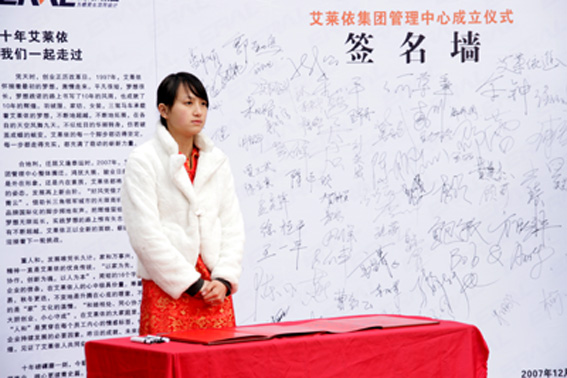 ���R���l(f��)չ�������_�A