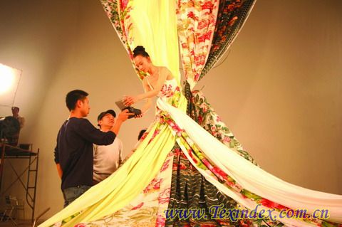 ������������һҹ��ͬ��