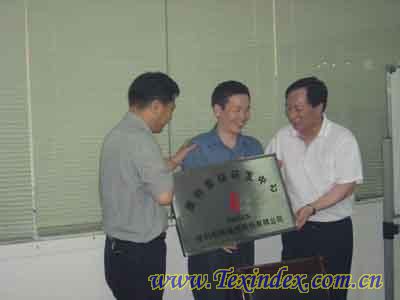 �S�ƼҼ��аl(f��)�������ƃxʽ�e��