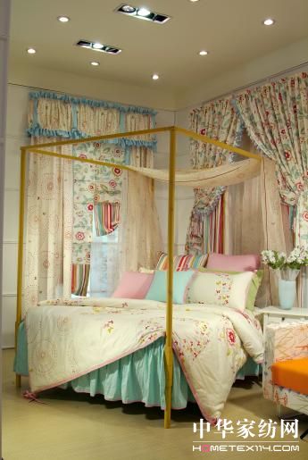 ���ڇ��H�Ҽ�չ�ăr(ji��)ֵ�w�F