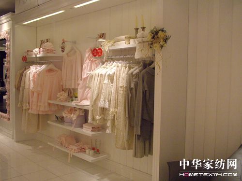 ��Ů�ݼҼ��Ϻ���(li��n)��ï���_(k��i)�I(y��)