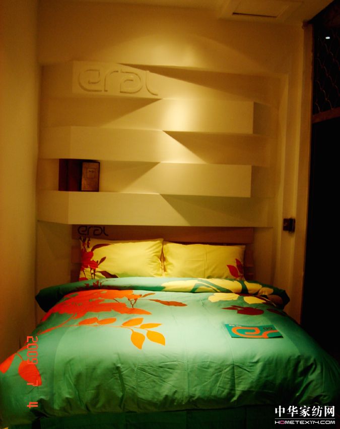 �����W���e�L(f��ng)�顱���v�Ϸ�����