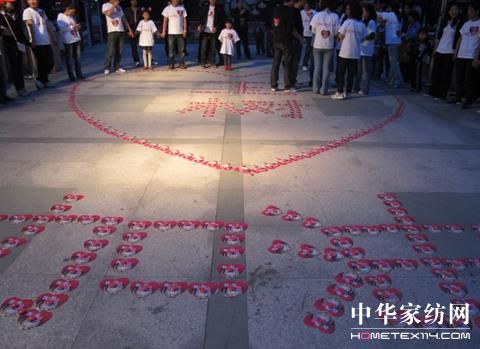 ���Z�š��ֽ���(��i)�Ļ��(d��ng)���A�M(m��n)�ɹ�