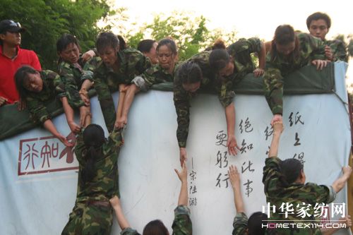 �����������۟��F�