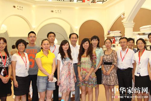 ����ѻ��߶˾`�żҼ�չ