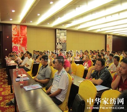 __(chung  )hͨ˹ӆ؛(hu )M(jn)ЃӖ