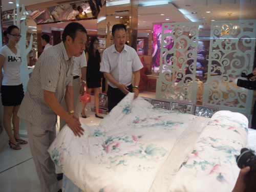 AHR66ҼM(jn)Ѕ^(gun)