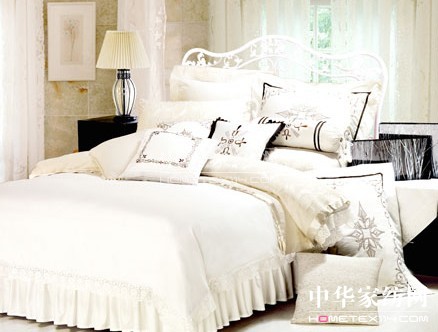 ���򼯈F�����Ϻ��Ҽ�չ