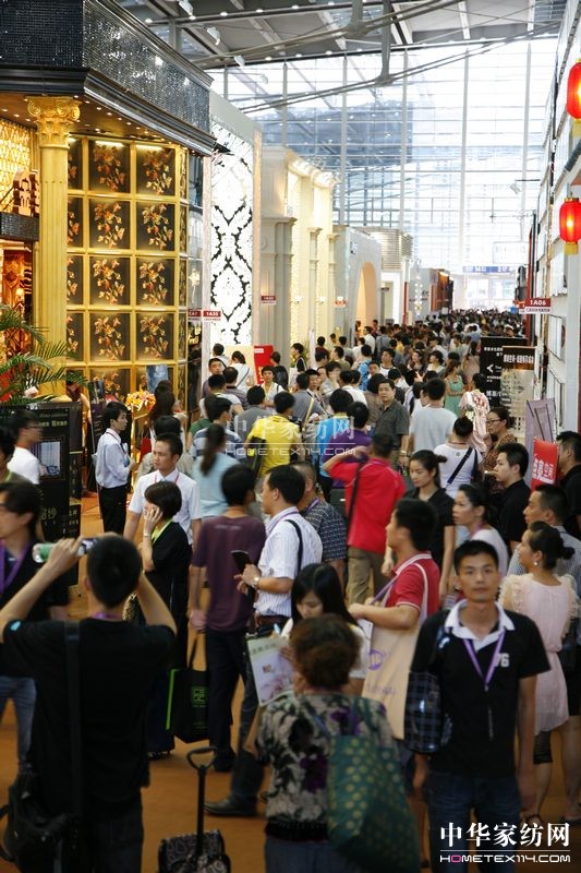 �o������չ����(j��ng)�Q���Մ