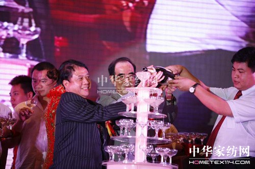 ���H�Ҽ���ˇչ��(hu�� )���x���(hu�� )�e��