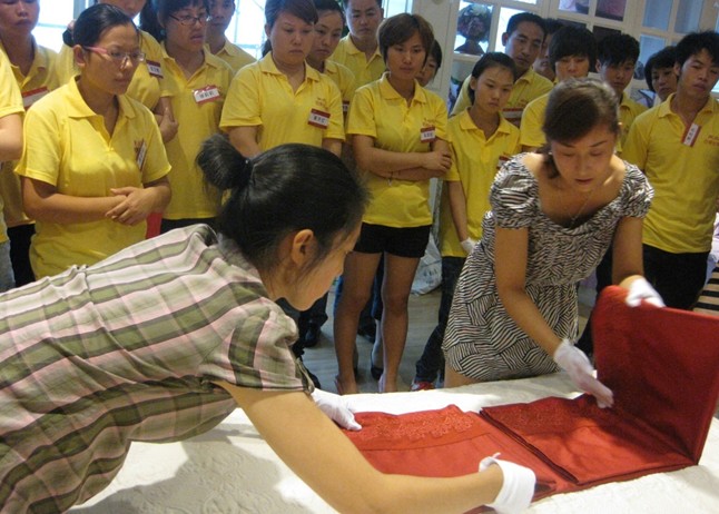 �����z�ڶ���ȫ���½�(j��ng)�N(xi��o)�̼�Ӗ�I(y��ng)��Ļ