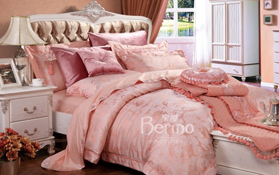 ���z��M(m��n)ůɫ����ش���м�