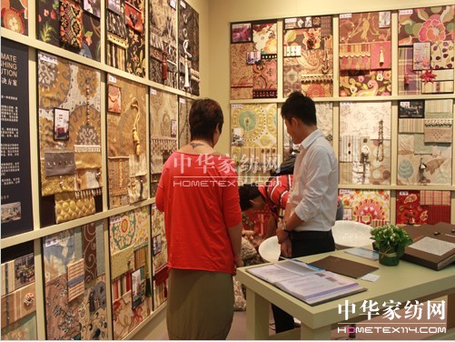 �z�ҡ����{�Ҽ�����ɫ�����Ј�(ch��ng)