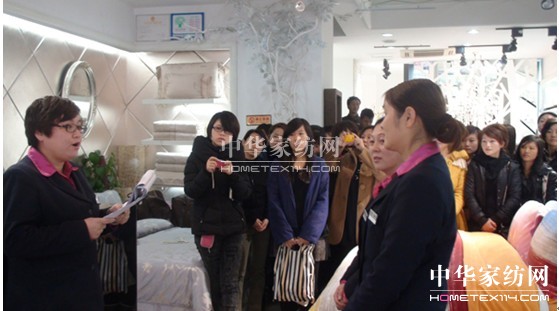 ���ڌ��z�@����