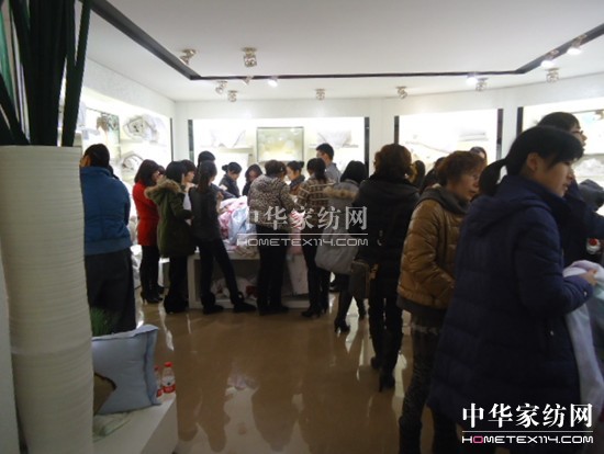 ���\��2012�ûʴ���ӆ؛��(hu�� )¡���_(k��i)Ļ