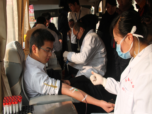 ʢ��F�M���T���x��(w��)�IѪһ�f(w��n)�����