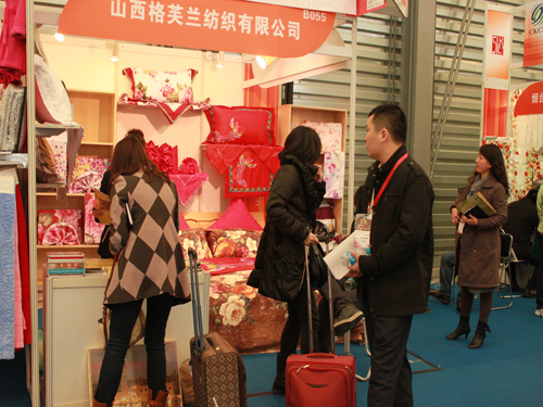 ��ܽ�m��ɽ���߁�(l��i)��һ֦��