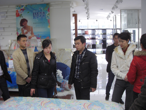 ���A�Ҽ��W(w��ng)�M�������L(f��ng)�F�������˽���ͨ����