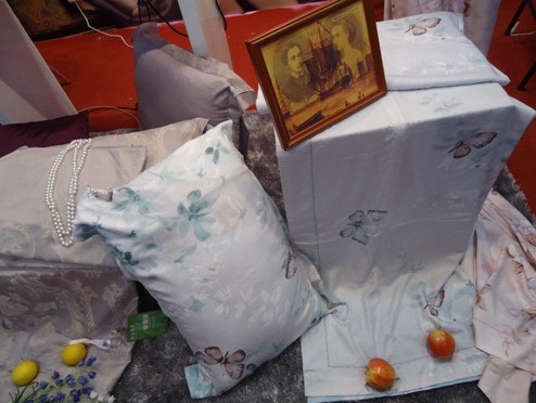 ���Z(y��)�Ҽ��V��չ��(hu�� )�A�M(m��n)��Ļ