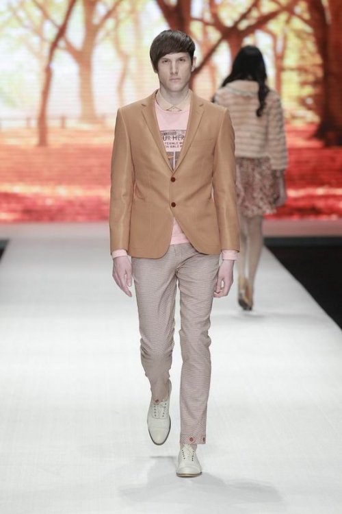 �͹���Ѻ���L(f��ng)��