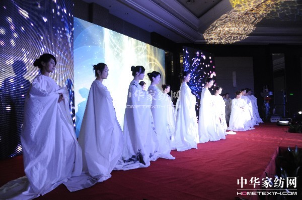 �Ї��Ļ��� ���mչ���� �Ļ�׌���m������