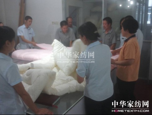 �Pʢ�Ҽ������_(k��i)չ2012���|(zh��)���¡����(d��ng)