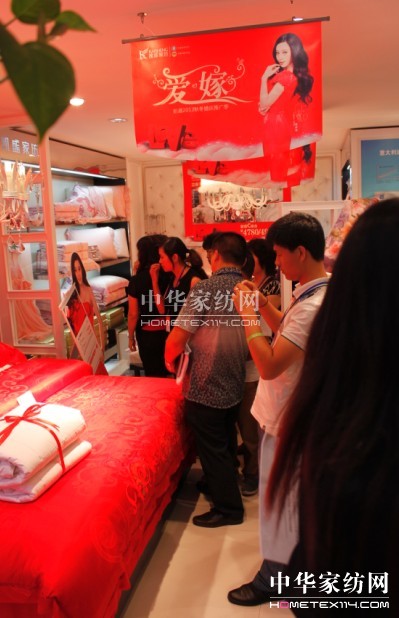 �Pʢ���T(m��n)վ��Ʒ���ƽ��(hu�� )�츣����͑�(h��)