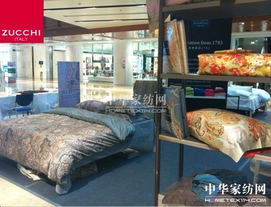 �߶˼Ҽ��l(f��)��ZUCCHI�ε�I(y��)��(j��)���L(ch��ng)12��