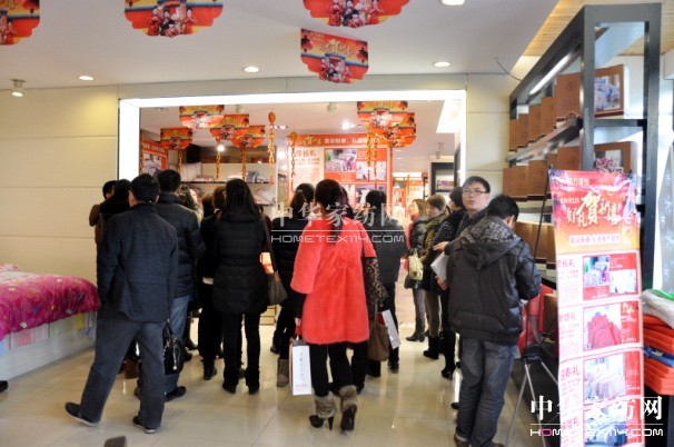 �Ϸ����2013�괺���F�ݕ�(hu�� )�ڜ��e��