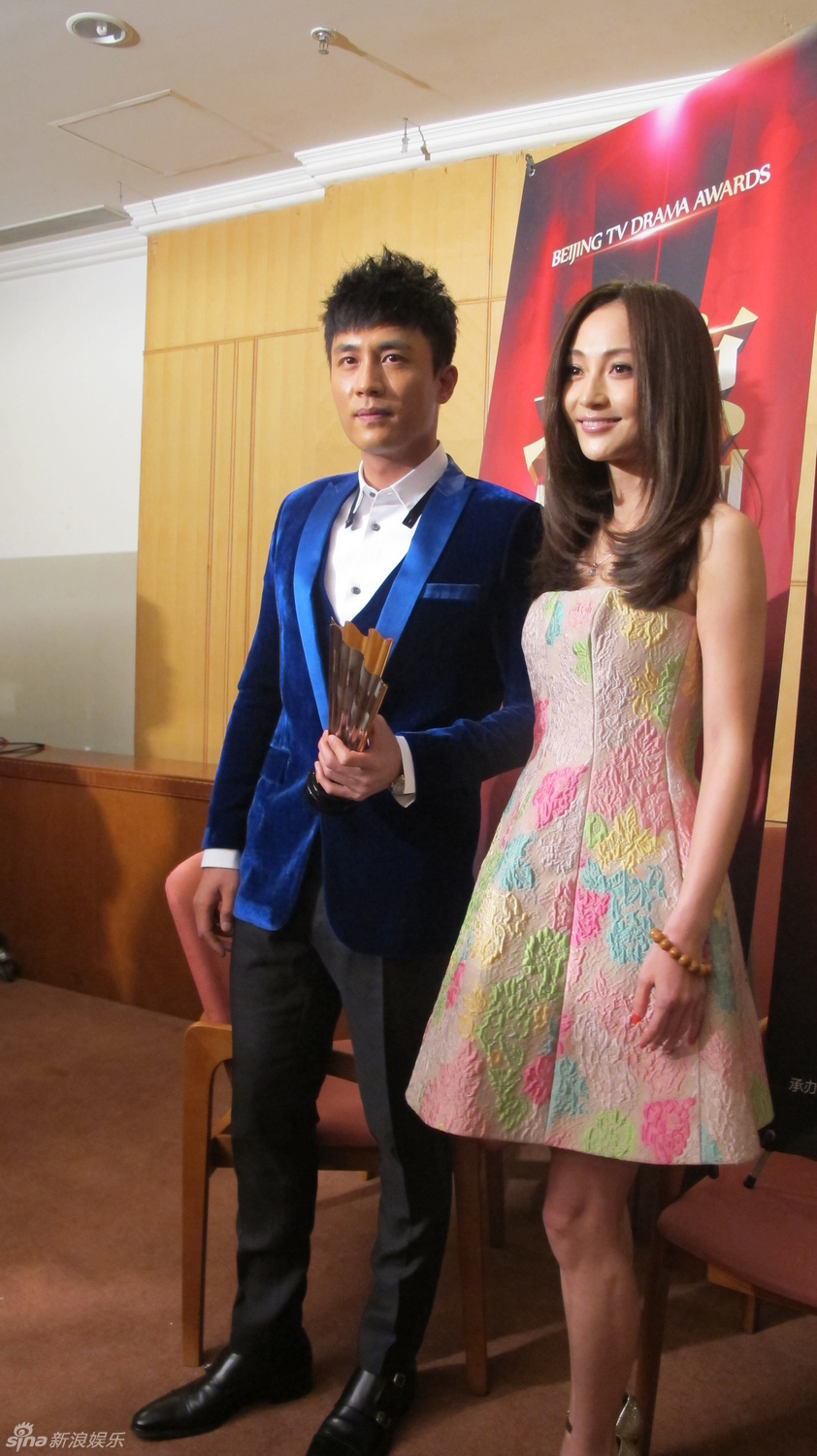 �Ŵ���R�KҦ��"��������"�پ���