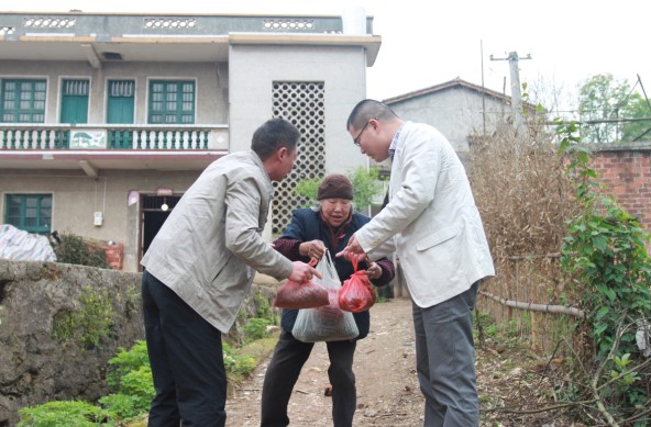 �y���������V��(��i)��