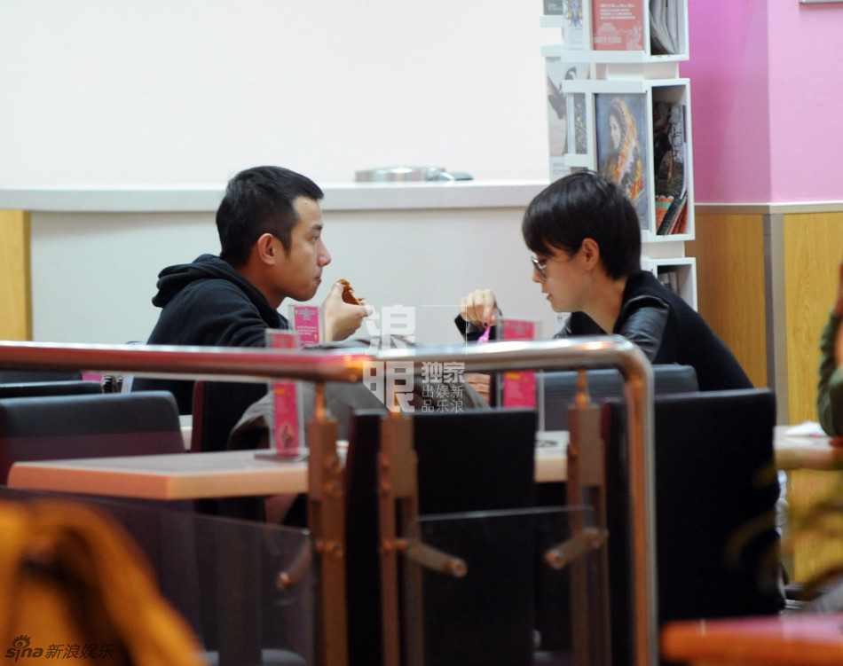 �����R���P���̈�(ch��ng)ͬ�Ա������@Ĭ��