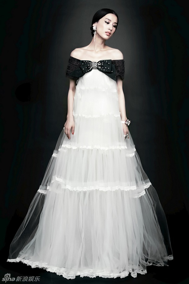 Sʥr(sh)з惞(yu)ŏ͹@Ů˱ɫ