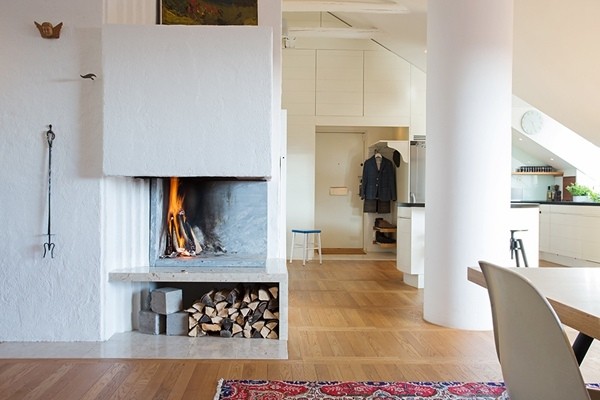 ���ռ{��Ԣ���ӿ��g��һ��