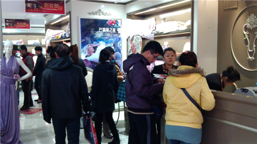 ��������(m��ng)���Ҽ���Ş��ʢ���_(k��i)�I(y��)