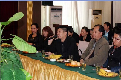 ˍuҼ2015Ʒbp(hu )߽(jng)N(xio)Մ(hu )AM(mn)Y