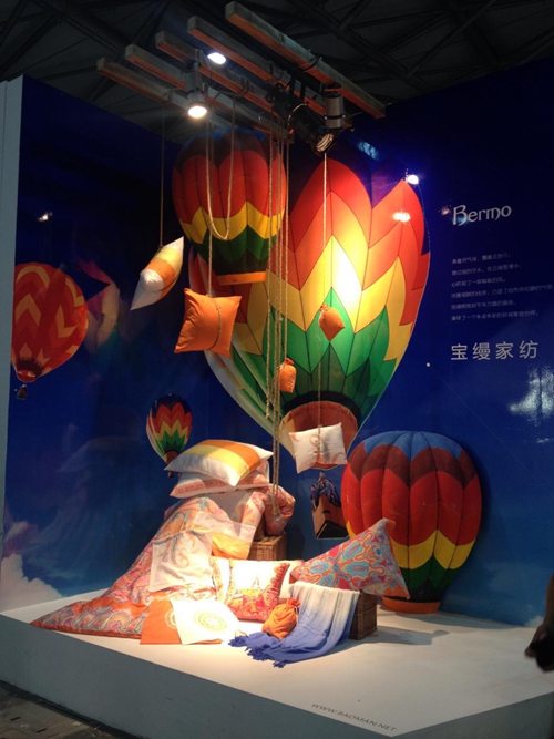 ���z�����ļ������x���m�ļҼ�Ʒ��