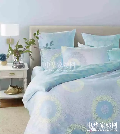 Ů�����@�ӟ��ɵ����z���D��zS+��Ů�����(l��i)��