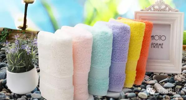 ��ԡ���������ɫ��