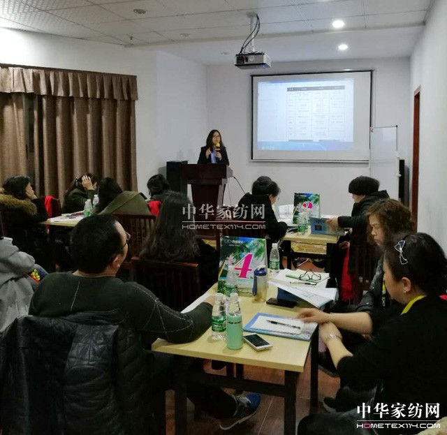 �R�ۅ�Խ֮�����_(k��i)���Ҽ�����(y��u)��ƪ��