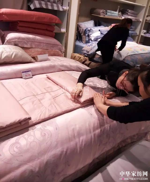 �Pʢ�Ҽ�����������Ӣ�R����ɽ�������@��������