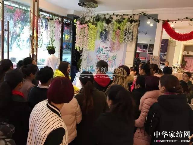 �Pʢ�Ҽ�����������Ӣ�R����ɽ�������@��������