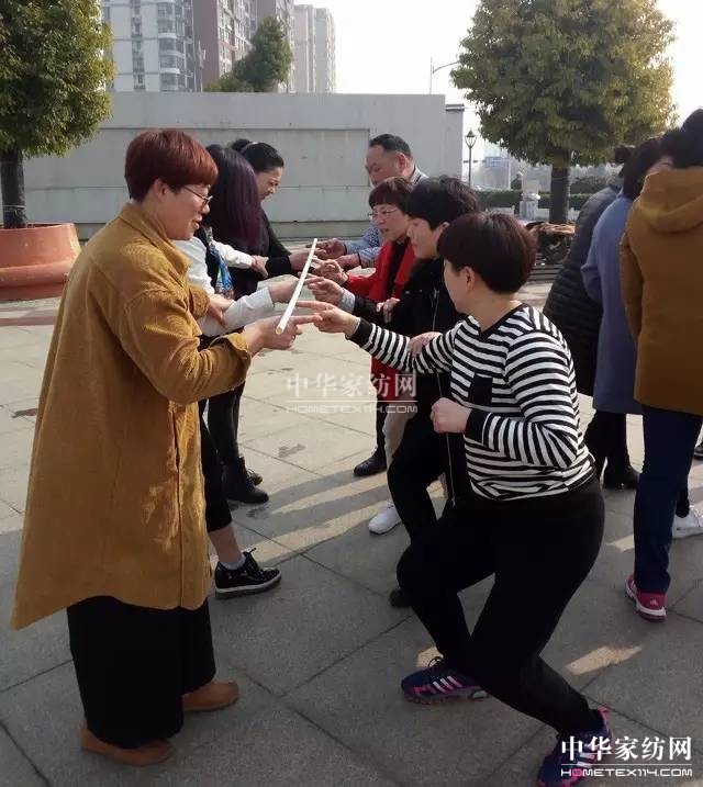 �Pʢ�Ҽ�����Ӣ���������f��Փ�������l(shu��)��Ӣ����