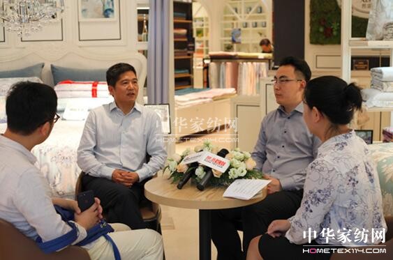 �Pʢ�Ҽ����ۮa(ch��n)�I(y��)���淨���cM��ÿ���ھ�(xi��n)��ʽ���s����(sh��)�F���ֻ�����