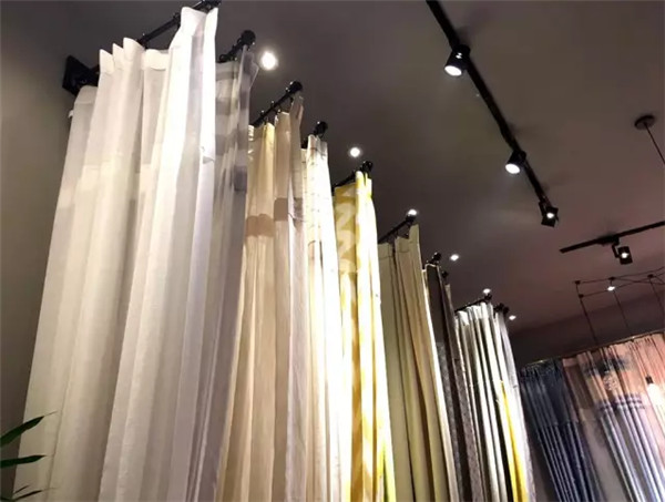 �����Ҳ���(hu�� )��20�d�L(f��ng)��ͬ�������٬F���L(f��ng)