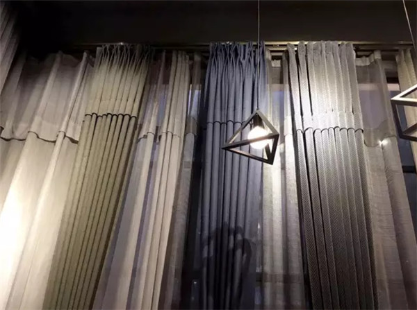 �����Ҳ���(hu�� )��20�d�L(f��ng)��ͬ�������٬F���L(f��ng)