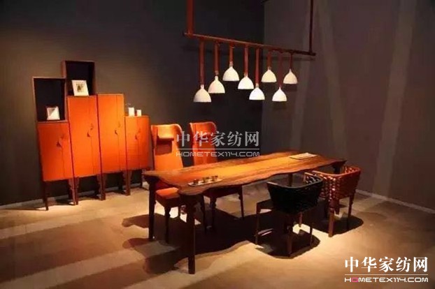 ܛ�b�L(f��ng)�����OӋʢ�������ܼҾ��������ۼ���ʺ����㹲���Ї��Ҳ���(hu�� )��ʮ�A�Q