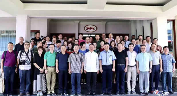 OʈFӡᮔI(y)չHA(yng)֮·