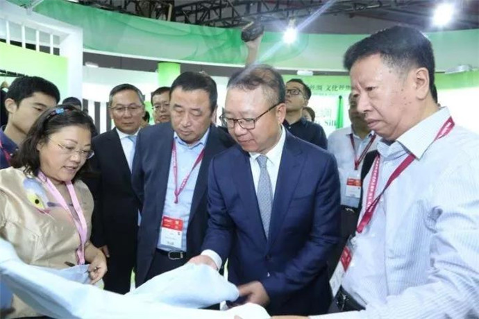 ���@��������L(f��ng)�����м�(li��n)���＾(li��n)չ���_(k��i)Ļ