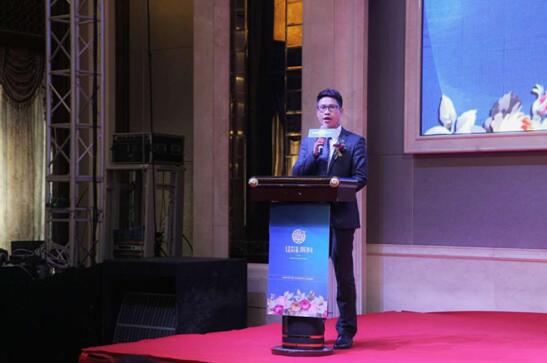 `2018•zRۘI(y)(w)(hu )¡_(ki)